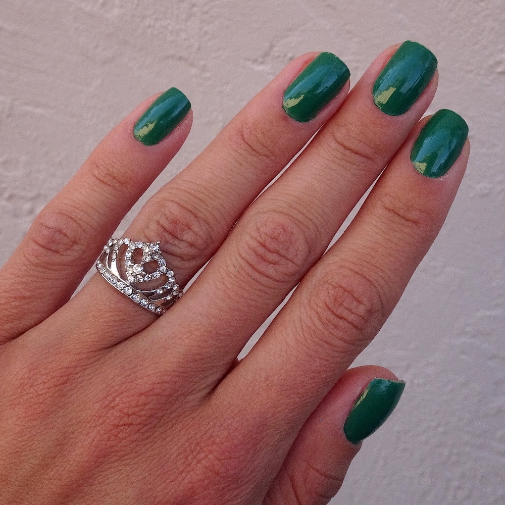 Silver and Clear Jewel Queen Crown Ring Size 6 - Picture 5 of 7